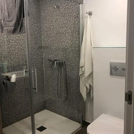 Estupendo Recien Reformado Apartamento
